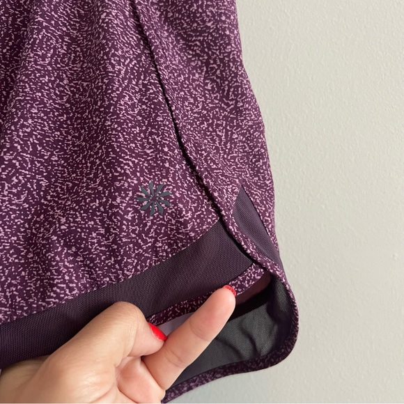 ATHLETA PRINTED MESH RACER RUN SHORTS 4” VIOLET STATIC Women's Small - Picture 5 of 9